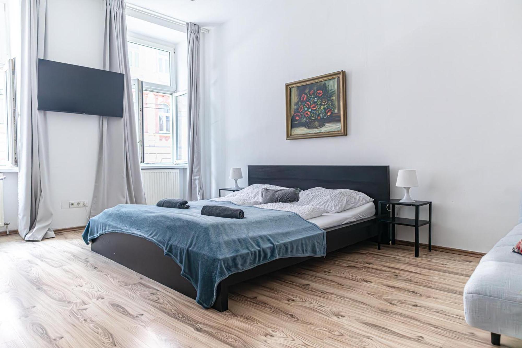 Budget Apartments Well Connected To The Whole City Вена Экстерьер фото